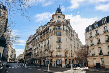 Fototapeta premium Paris, France - 26 May 2024: Beautiful and bourgeois 16th district of Paris