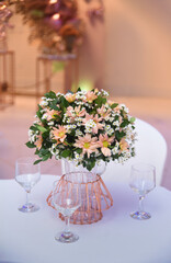 wedding table decoration, wedding table setting, wedding reception table, wedding table setting, table arrangement, floral table arrangement, party decoration, decoration with flowers