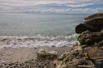 Méditerranée à Menton, plage du Gorbio