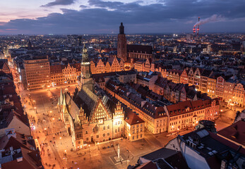 Wroclawski Rynek i kamienice © sopthedrone