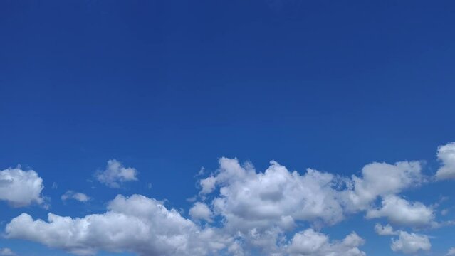 The small clouds become a huge cumulus