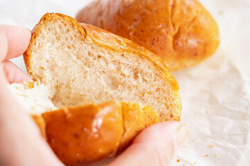 雑穀ロールパンの断面