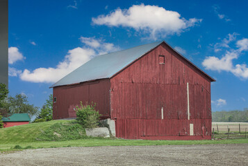 Obraz premium large red barn