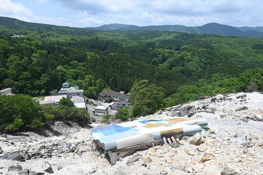 日本,山,栃木県,温泉,山肌,源泉,湯本