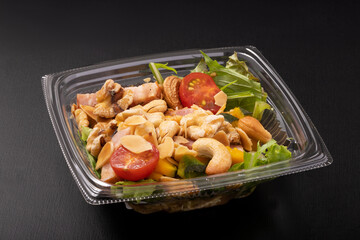 豆とカボチャのナッツサラダ