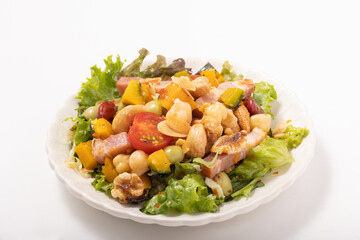 豆とカボチャのナッツサラダ