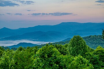 BLUE RIDGE MOUNTAINS