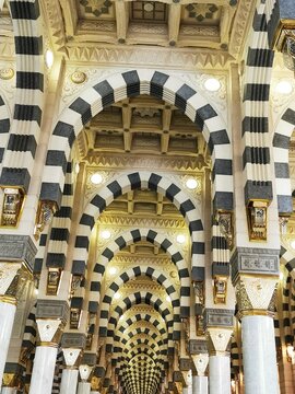 decoration of alnabawi masjed 