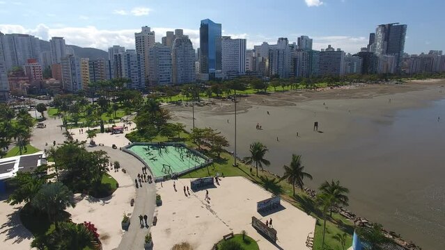 Aerial view of Parque Municipal Roberto M&aacute;rio Santini, Jos&eacute; Menino Beach - Santos, S&atilde;o Paulo, Brazil