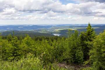 Blick über das Erzgebirge vom Auersberg