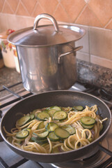spaghetti with fried zucchini