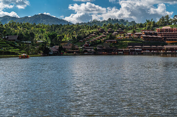 Obraz premium lake in the mountains