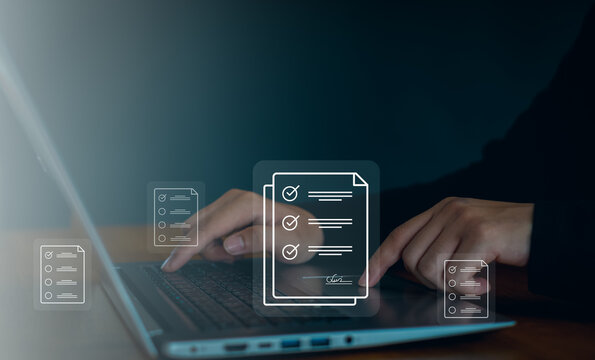Document Management System online documentation database and process automation to efficiently manage files, knowledge and documentation in enterprise, Corporate business technology.