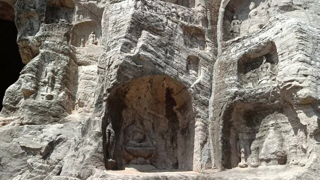 China, Luoyang, Longmen Grottoes, Western Hill
