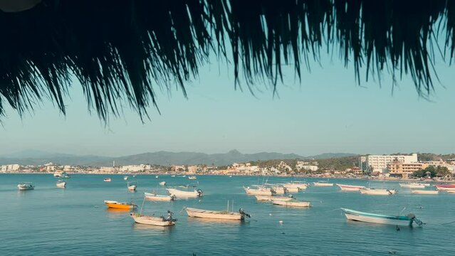 playeros y pescadores, espacios de cambio y mar. Mar azul y nostalgico.