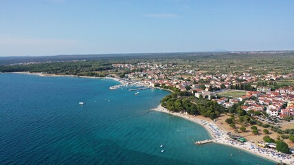 Fototapeta premium Luftbild – Fazana - Istrien Kroatien im Sommer