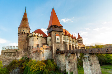 Fototapeta premium Europe, Romania, Hunedoara. Corvin Castle, Gothic-Renaissance castle, one of the largest castles in Europe.
