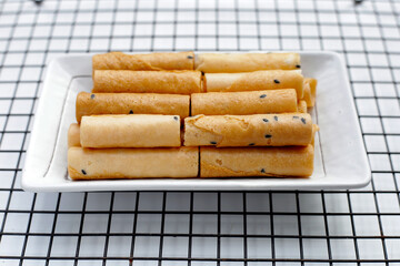 Thai snack, crispy coconut rolls