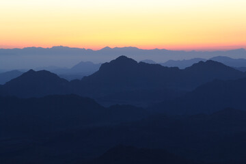 Obraz premium The sunrise in the Sinai mountain range