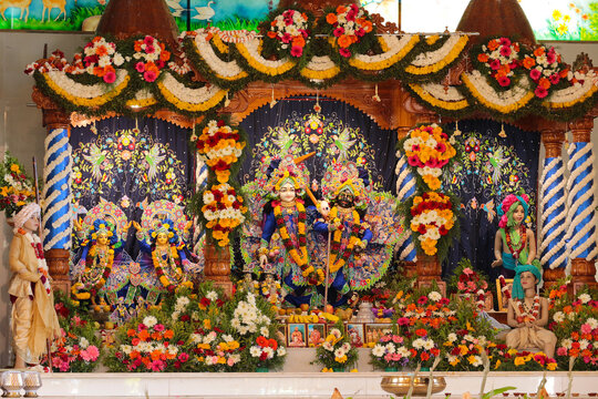Gopal Krishna is a flower-decorated deity in India.