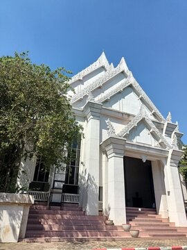 White temple museam