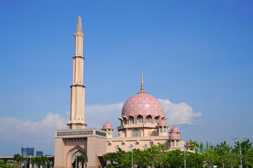 Fototapeta premium Putra Mosque, Putrajaya, Malaysia