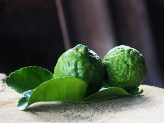 kaffir lime green leave spice and aroma oil for spa 