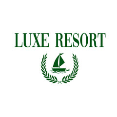 Yacht Sailing Club Nautical Varsity College collegiate teams sail health Luxe USA Trending Anchor Whreaf Graphic Tee t-shirt logo slogan graphic artwork typography tote badge emblem crest 