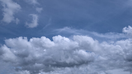 Obraz premium Schöne Wetterwolken, Hessen