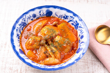 鶏もも肉のトマト煮