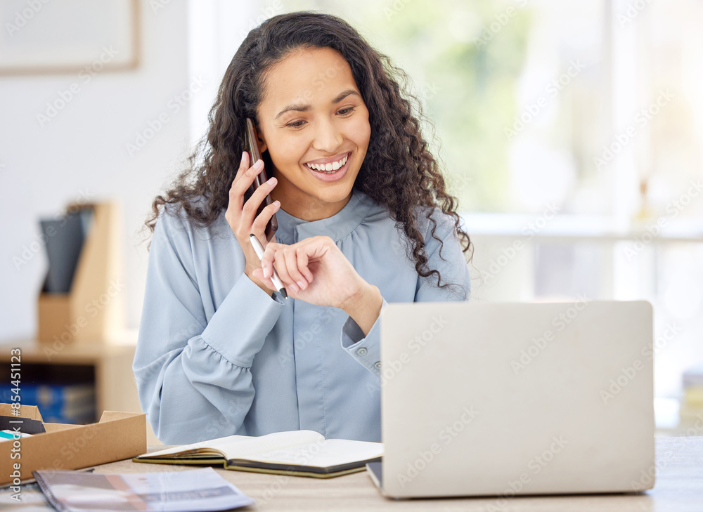 Aufkleber business woman, laptop and phone call for planning notes, writing and communication in human resourc
