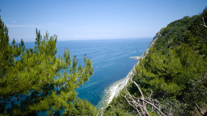 Il mare visto dal Parco del Cardeto in Ancona