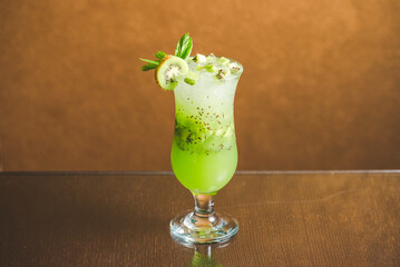 kiwi mint mojito