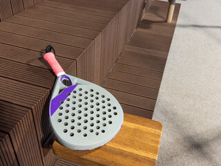  paddle rackets on the playing court