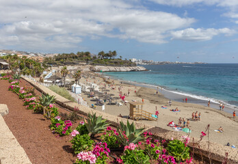 Am Playa del Duque auf Teneriffa, Spanien.