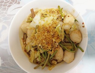 thai food dish menu noodle soup asian 


