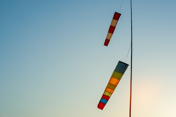 flags for determining the wind on the mast