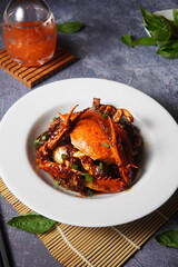 Black pepper crab, Singapore chili crab, Singaporean Cuisine, Chilli Mud Crab, Served on a white plate, Stir Fried Crab, Asian cuisine, boiled, steamed, seafood, Tarakan