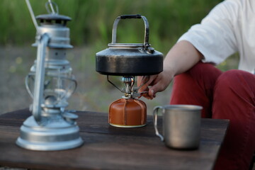 キャンプで湯を沸かす