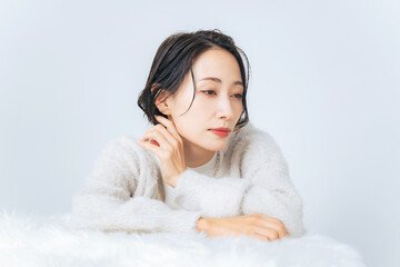 ミドル女性のビューティーポートレート　スキンケア　コスメ