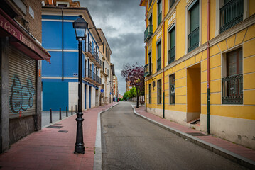 Vista nocturna panorámica del centro iluminado de Valladolid, España