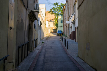Fototapeta premium Deserted street in the city centre