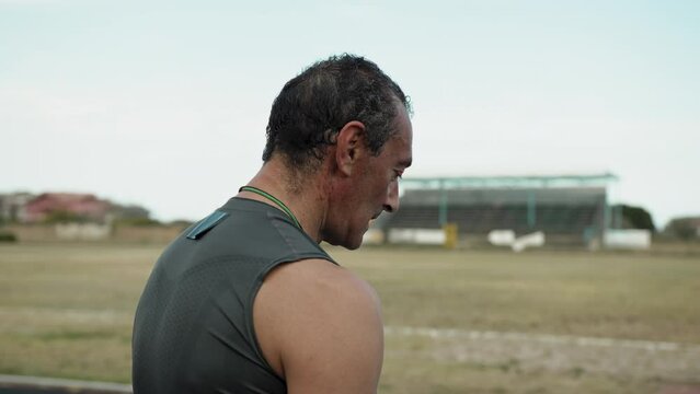 Coach Giving Advices And Indications