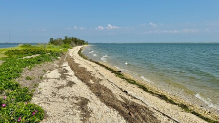 Beach on Hampton Bay in Long Island, New York