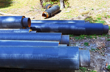 Steel pipe with heat insulation