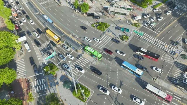 Drone View of Seoul city in South Korea, Hapjeong Station, Hot place, Summer, 60fps