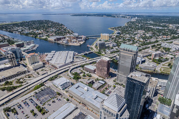 Obraz premium Beautiful aerial view of the Tampa bay City, it's Skyscrapers and Ybor city