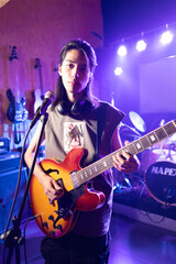 Obraz premium Young men performing on stage