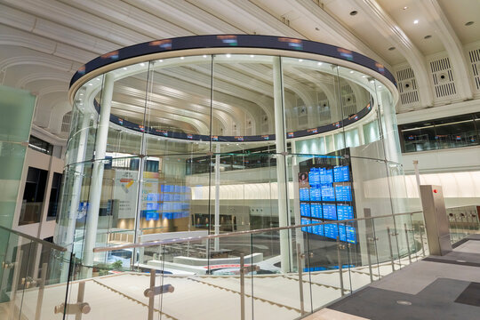 【株式市場イメージ】東京証券取引所マーケットセンター