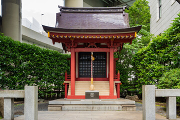 日本証券取引所の守り神 兜神社